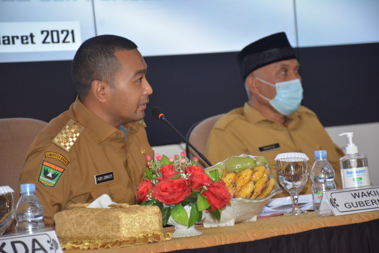 Dalam Rakor Gubernur dan Wagub Sumbar Puji Mentawai Punya Potensi Alam yang Lengkap