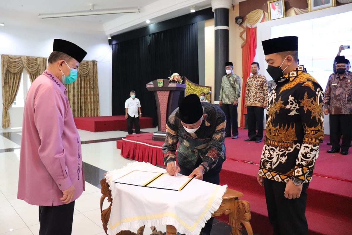 Wagub Audy Joinaldy Dilantik Jadi Ketua LPTQ 2021-2025