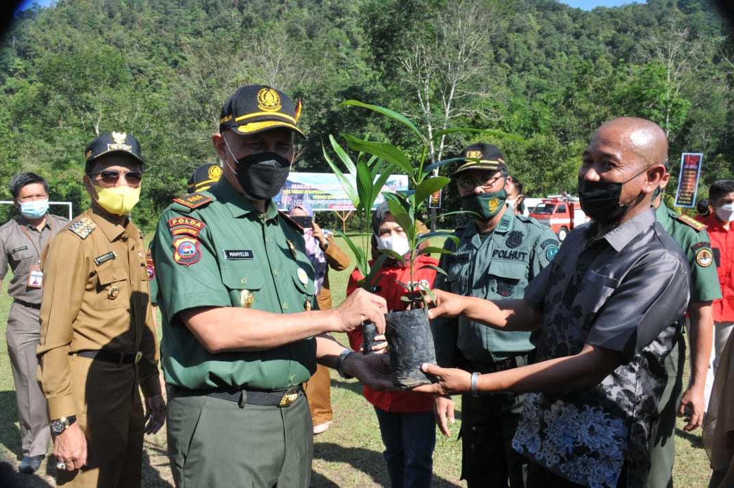 SUMBAR JAGA KESIAPSIAGAAN KARHUTLA JELANG MUSIM KEMARAU