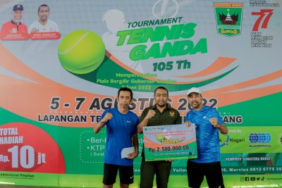 Tutup Tournament Tennis Ganda, Wagub Sumbar Sebutkan Olahraga Perekat Silaturahmi Terbaik