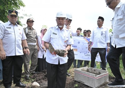 Akses terhadap Pendidikan di Sumbar Makin Luas, Gubernur Mahyeldi Letakkan Batu Pertama Pembangunan SMA 17 Padang