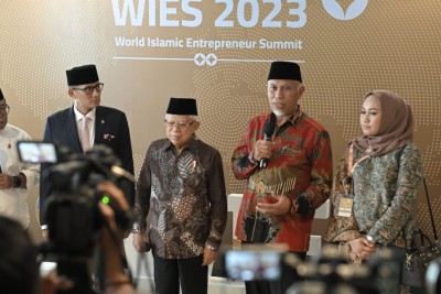 Wapres Hadiri Agenda WIES 2023, Gubernur Mahyeldi Yakin Program 100 Ribu Entrepreneur Bisa Memacu Pertumbuhan Ekonomi Syariah