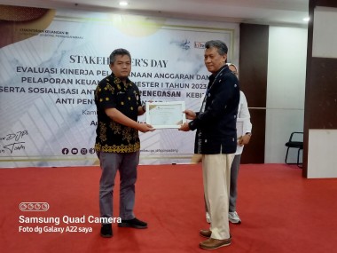 Program Selaras dengan Prioritas Nasional, Pemprov Sumbar Terima Penghargaan Terbaik 1 Pengelolaan DAK Fisik  