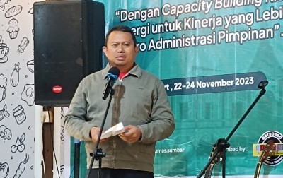 Tingkatkan Kualitas Kinerja Pelayanan Pimpinan Daerah, Biro Adpim Sumbar Gelar Capacity Building