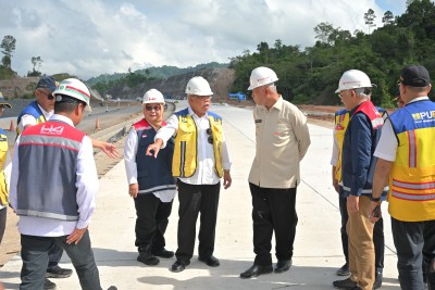 Perjuangan Gubernur Mahyeldi untuk Infrastruktur Sumbar Berbuah Manis