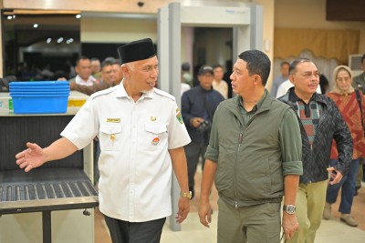 Gubernur Mahyeldi dan Jajaran Forkopimda Sambut Kunjungan Kerja Kepala BNPB Letjen Suharyanto di Sumbar