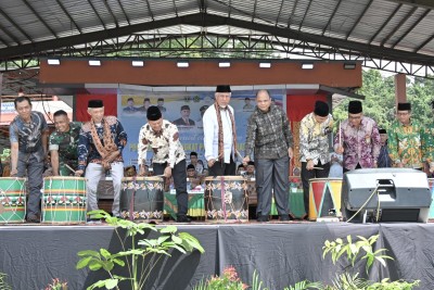 Ajang Aktualisasi Bakat Santri, Gubernur Mahyeldi Resmikan Gelaran Porsadin ke-6 tingkat Sumbar